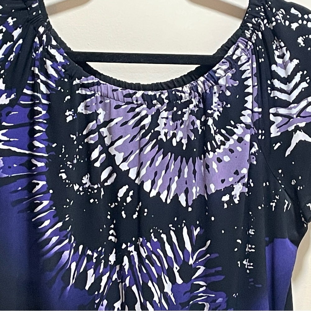 Limited Top Large - Picture 3 of 4